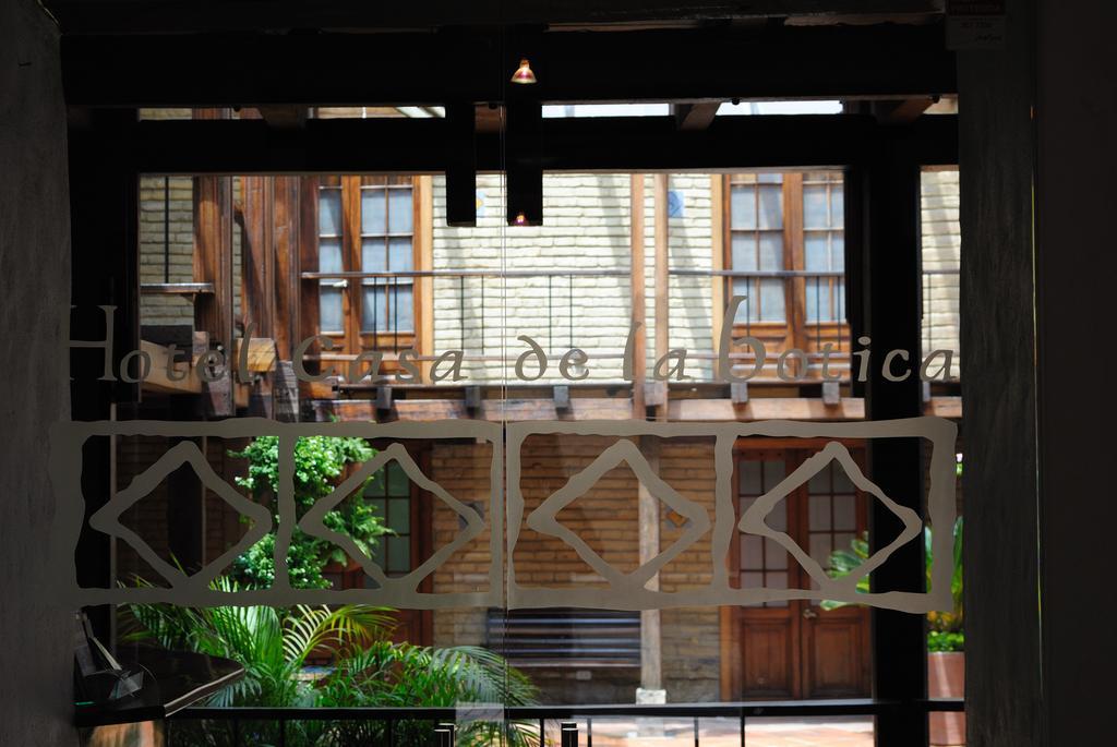 Hotel Casa De La Botica ボゴタ エクステリア 写真